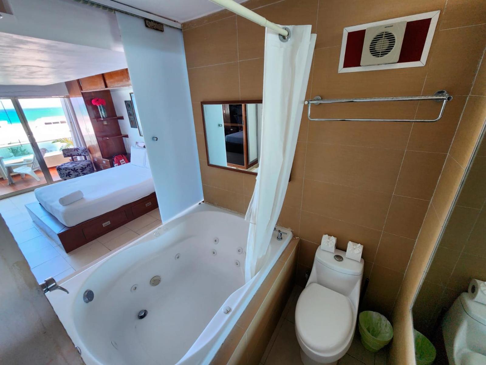 Beachfront Apartments Κανκούν Εξωτερικό φωτογραφία