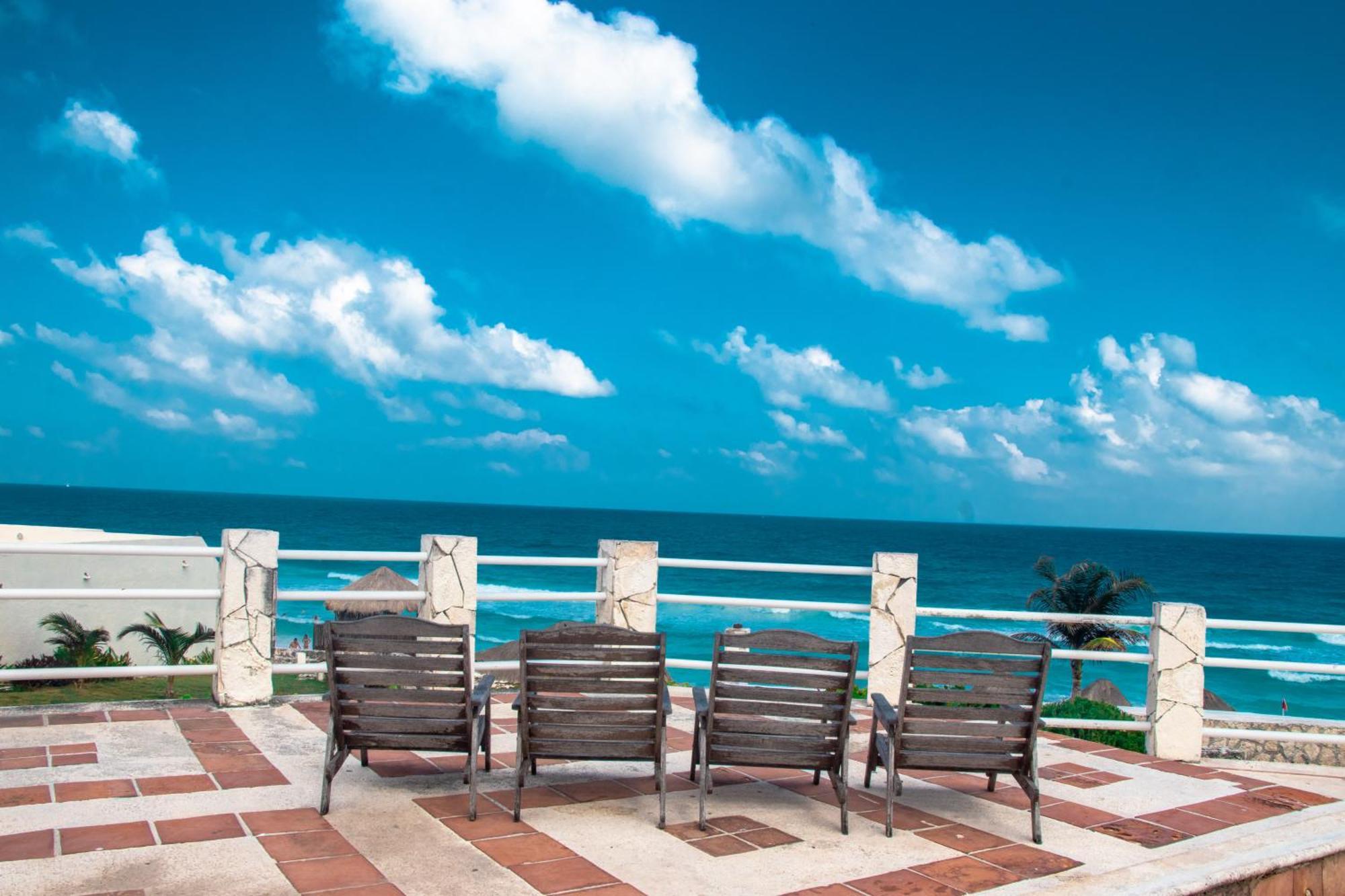 Beachfront Apartments Κανκούν Εξωτερικό φωτογραφία
