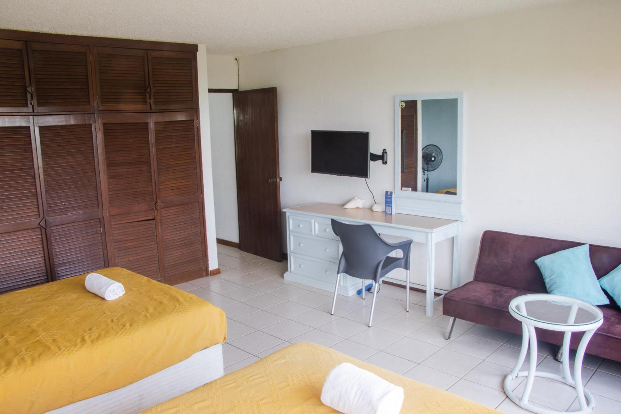 Beachfront Apartments Κανκούν Δωμάτιο φωτογραφία